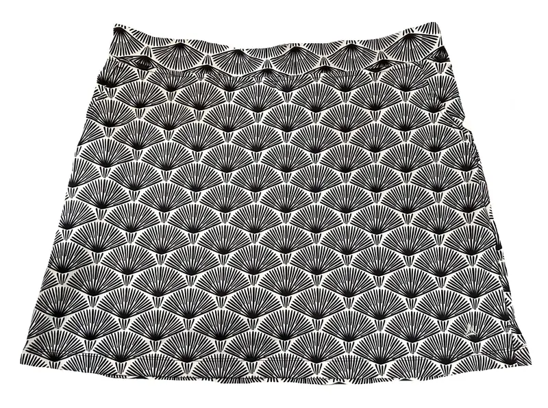 Bermuda Sands Black-And-White Floral Fan Golf Skort – Size L 1