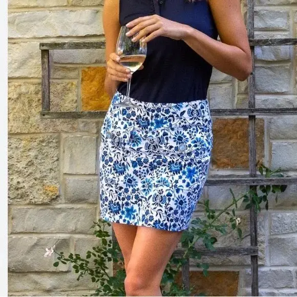 Golftini Island Hopper Printed Golf Skort – Size 8 1