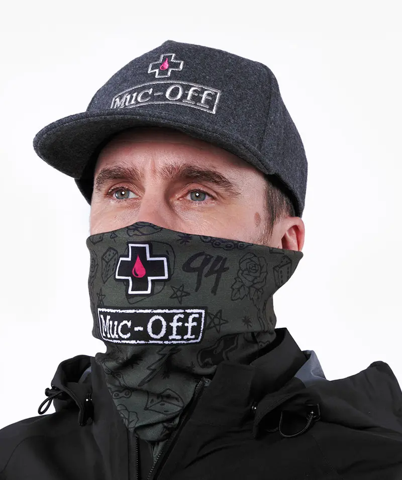 Green Lightweight Performance Neck Gaiter 1