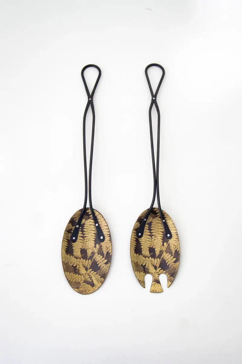 Metal Fern-Embossed Salad Serving Spoons (Pair) 1