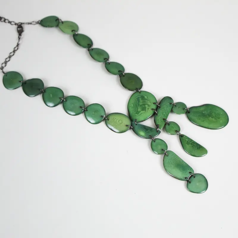 Mosaic-Inspired Long Bib Necklace – Medium Green Tone 1