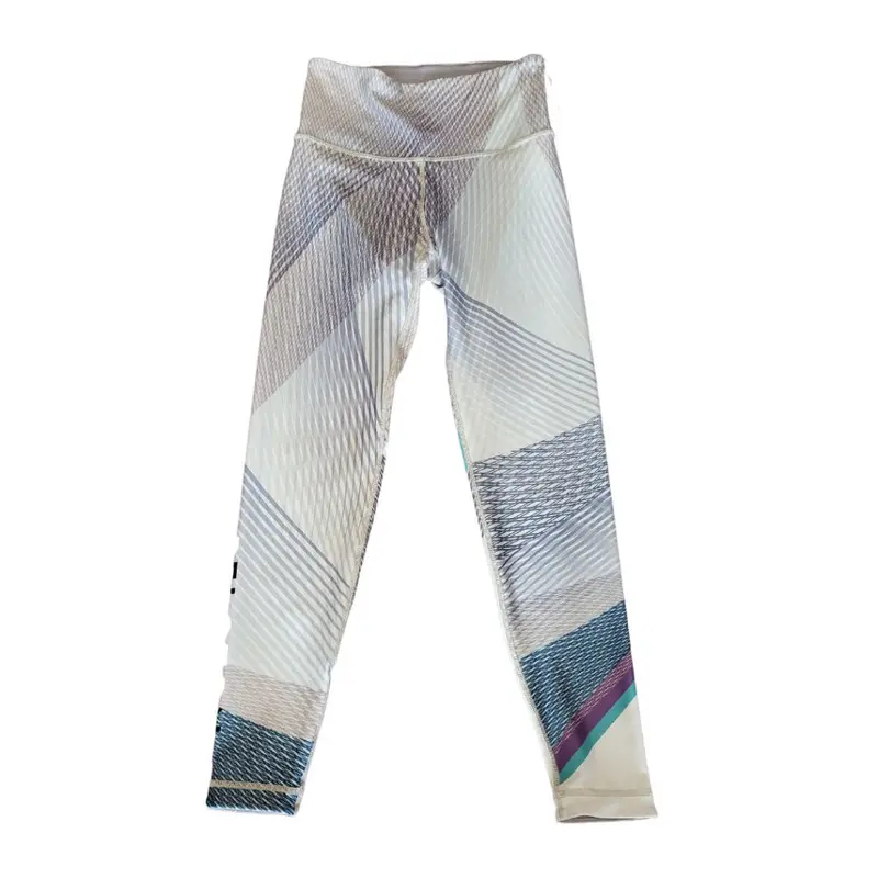 Peloton Geometric Reversible Leggings – Size M 1