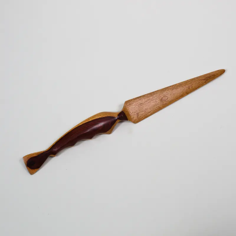 Rosewood Letter Opener – Elegant Desk Accessory 1