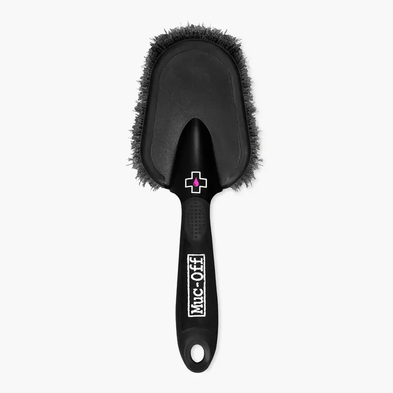 Ultra-Soft Washing Brush – Gentle On Paint & Plastics 1