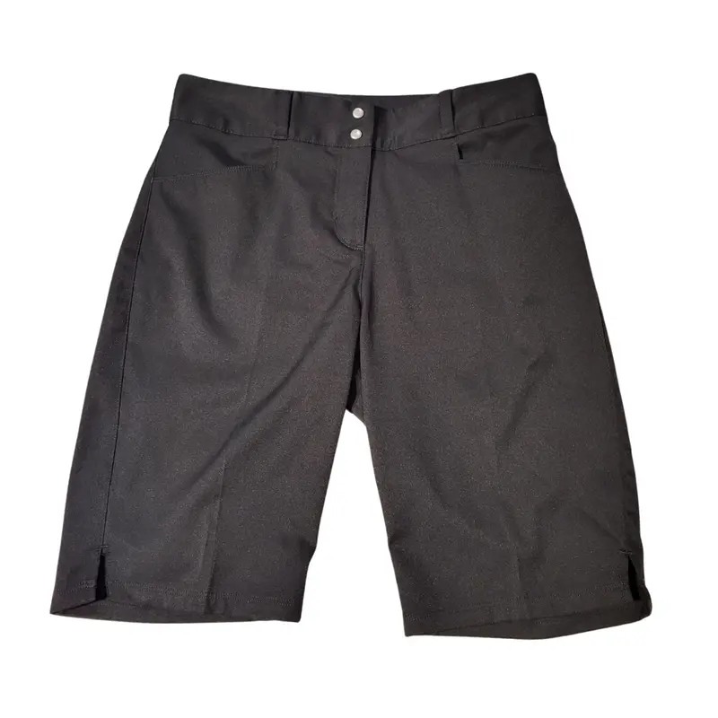 Under Armour Black High-Performance Golf Shorts – Size 2 1