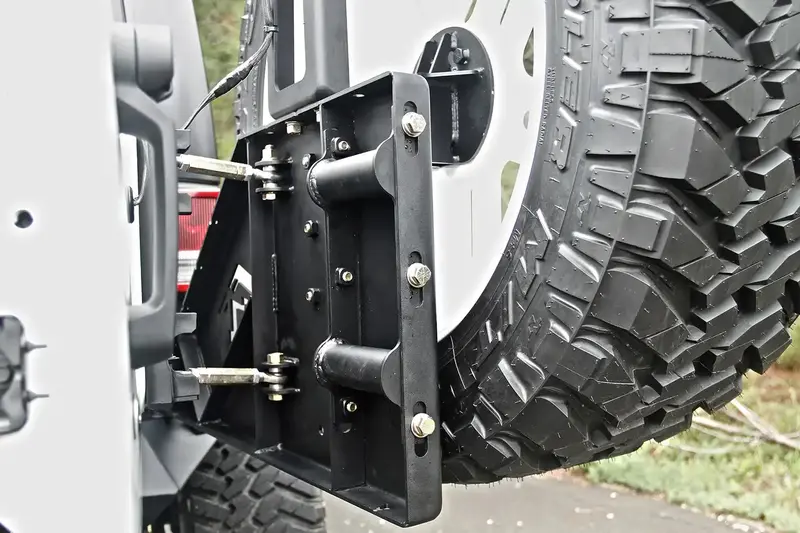 Fab Fours Jp-Y1261T-1 Off-The-Door Tire Carrier – Two-Stage Black Powder-Coated (Base Bumper Required) 1